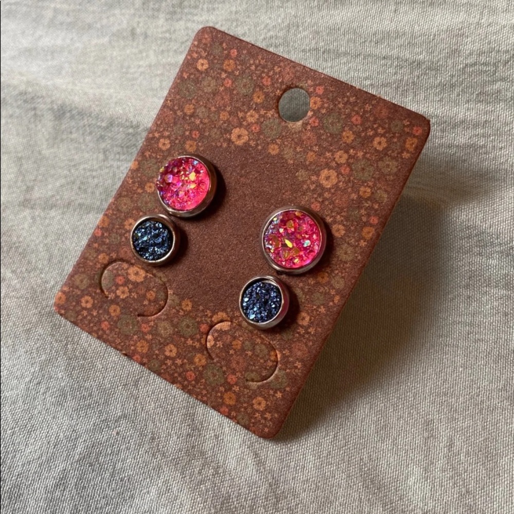 NEW Faux Druzy Hot Pink Stud Earrings Set